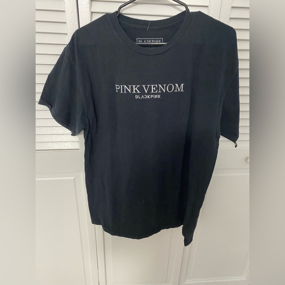 BLACKPINK Tee Size L